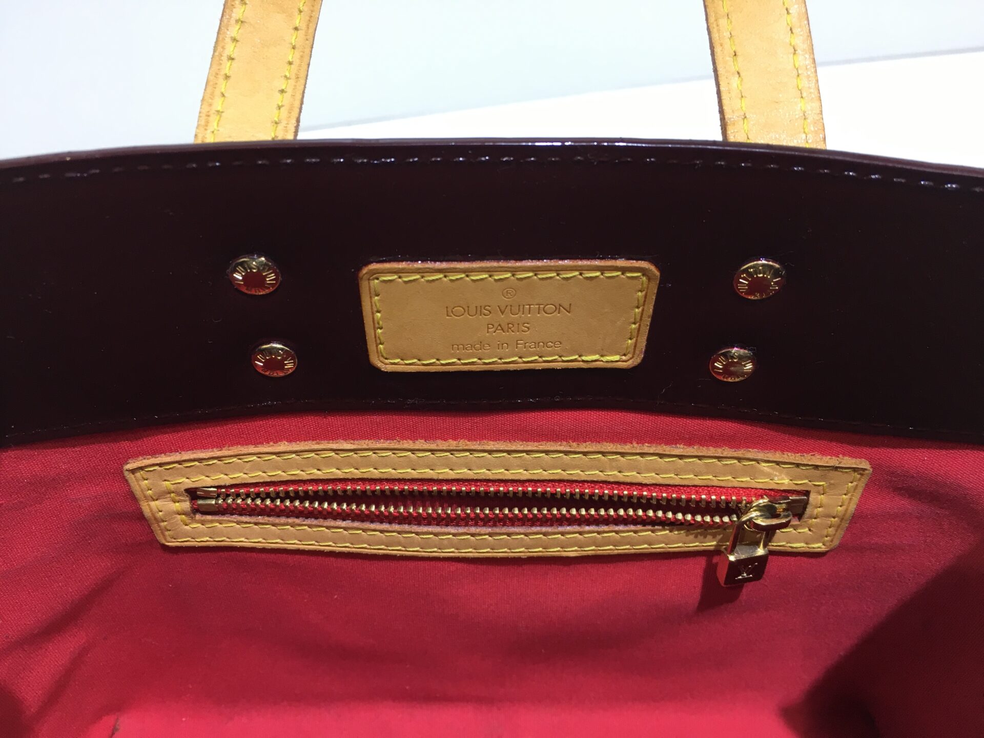丸*山様 Louis Vuitton エナメル 赤 ヴェルニリードpm 【公式通販】