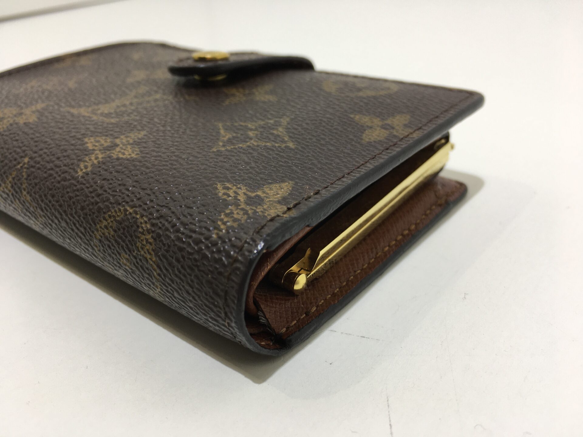 状態良! 綺麗!! ルイヴィトン 2つ折りがま口 財布 モノグラム 【公式通販】